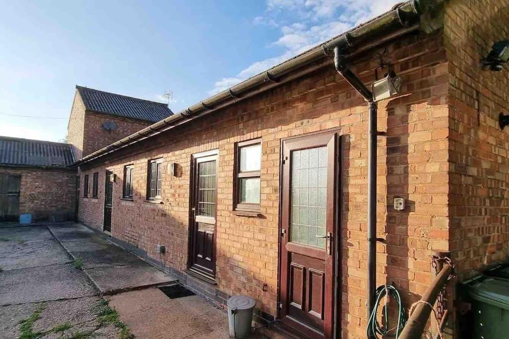 Apartamento Hillfields Farm Barn - A Rural Equestrian Escape Coventry Exterior foto